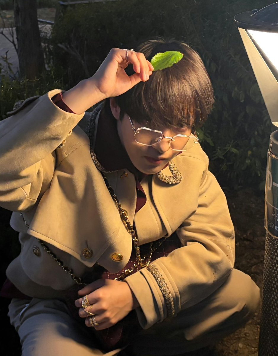 POPCORNBOBO323's tweet photo. 261012 SNS #RENJUN #런쥔 

🍃 https://t.co/eVre3EEe6U