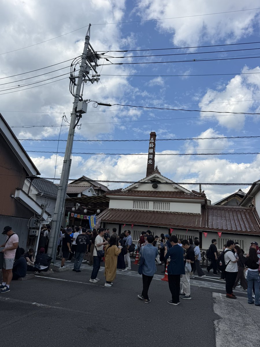 Line_3's tweet photo. 3泊4日の広島旅行から帰宅、、、。天気に恵まれてよかったんですが、暑かったw
一番印象に残ったのは旧海軍兵学校の見学ですかね。色々と考えさせられましたよ、、、。
お好み焼きも美味しかったし良い旅行でした。 https://t.co/VEH3tMF4sF