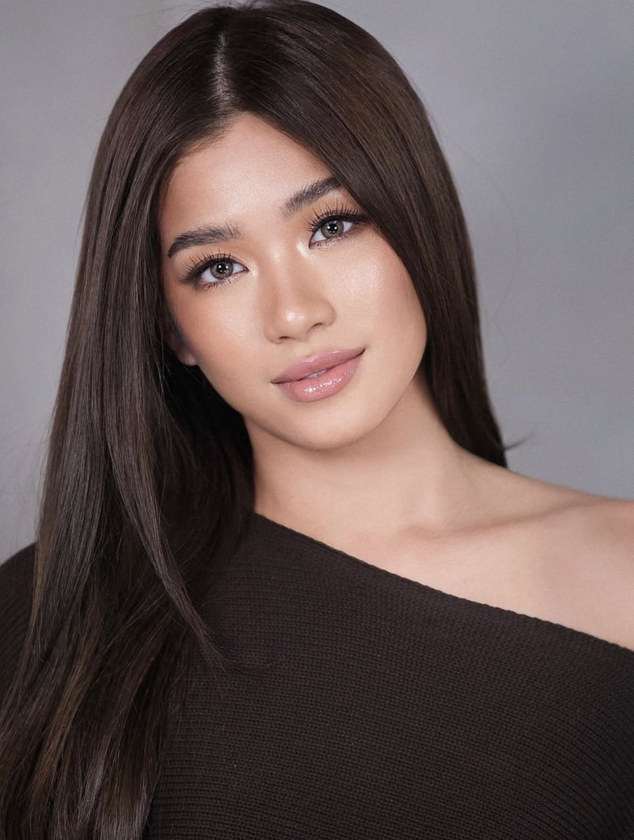 BiniAiahOFC's tweet photo. Beautiful angel 🖤🪽

📸 theresa_padin | Instagram

#BINI @bini_ph https://t.co/ces4Qej4Jq