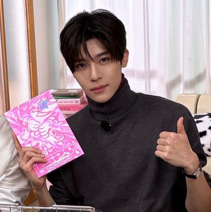 oatloversclub's tweet photo. 아뭐야💗💓💞💕💖💘💝투블럭할거엿으면말하지❤️‍🔥❤️‍🩹❤️‍🔥❤️‍🩹❤️‍🔥❤️‍🩹❤️‍🔥❤️‍🩹🫰🫰🫰🫰🫰 https://t.co/fjYEoRTpUE