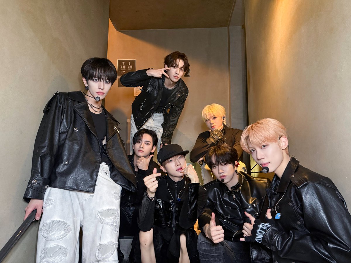 nSSign_official's tweet photo. n.SSign JAPAN Special Session ‘TWO ROOMS’ in TOKYO 🏠✨

도쿄 공연도 성공적으로 마무리! 🎤💛
오늘도 함께 빛나는 순간을 만들어 준 COSMO, 고마워요! 🫶
다음 공연에서도 만나요! 🌟

#nSSign #엔싸인 #エンサイン
#nSSign_TWOROOMS #TWOROOMS https://t.co/lFJTt1jy04