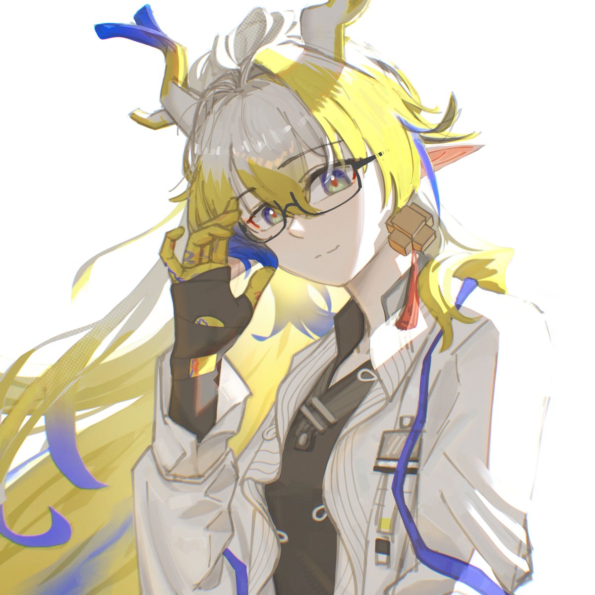 Tomato581's tweet photo. I love Shu 😭
#Arknights https://t.co/GCaTAu1djl