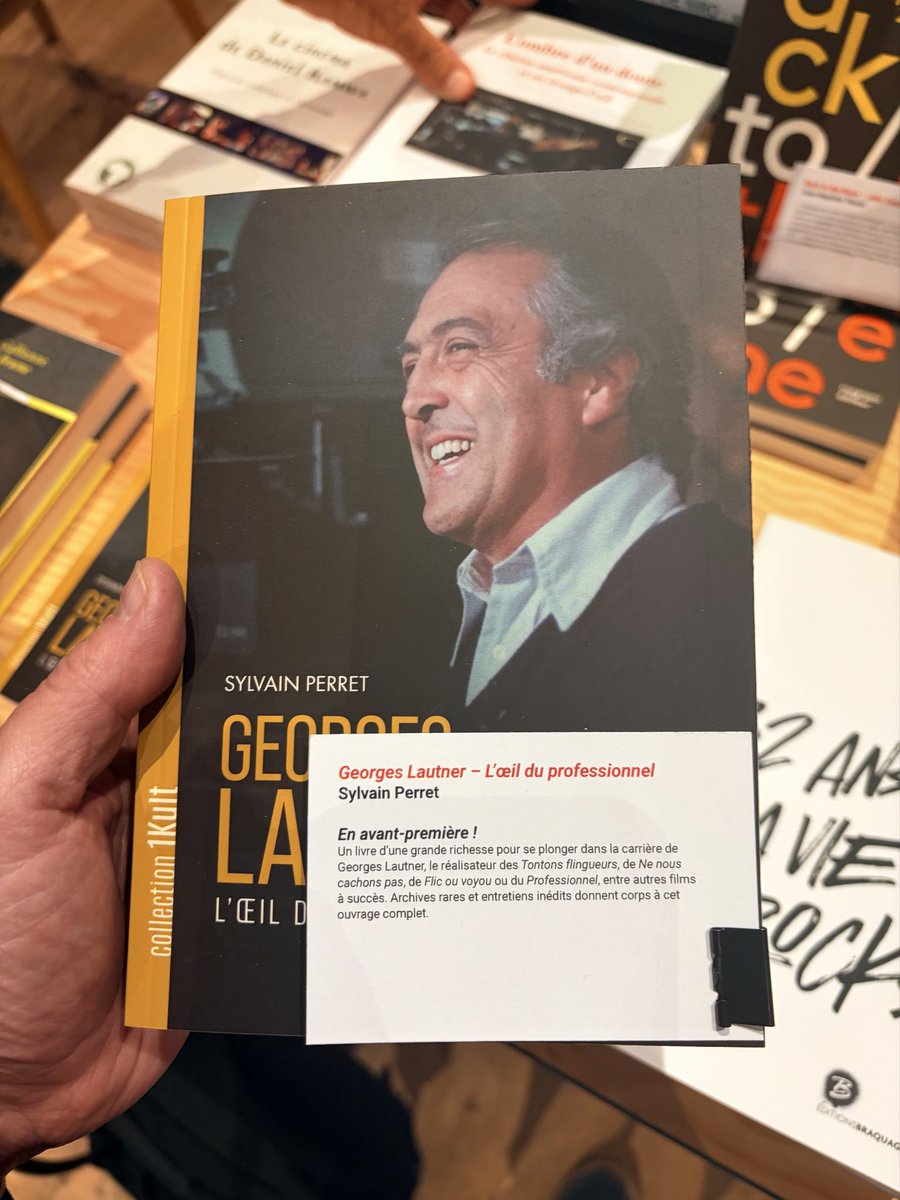 CarlottaFilms's tweet photo. Après hier le livre VIDÉO, VIDÉOS, c’est aujourd’hui au tour d’un des nos 4 autres livres de Novembre à être mis en lumière au village @FestLumiere : GEORGES LAUTNER, L’ŒIL DU PROFESSIONNEL de Sylvain Perret @1kult, rencontre puis signature à 15h. En co-edition avec @BadlandsEd https://t.co/o8aIAgiQ30