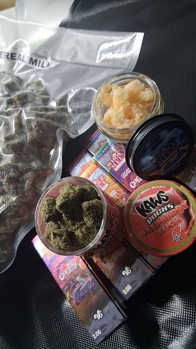 budpuffbox11021's tweet photo. 🔥 SPECIAL🔥

✅️1b of Cereal Milk

✅️1oz of Whole Melt Wax

✅️1oz of Moon Rocks

✅️10 of any 2 gram dispo

$500 https://t.co/foN12Yq2m6