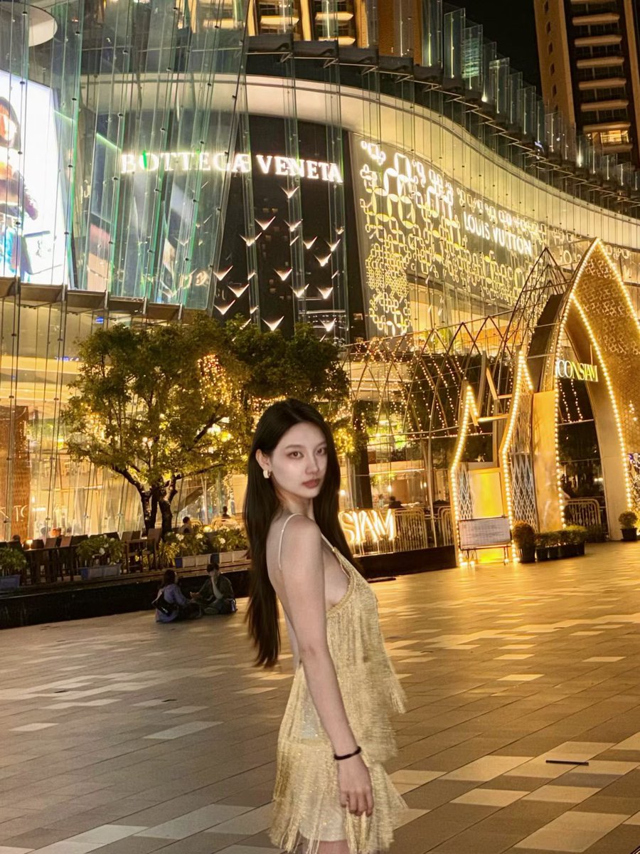 houjiyun's tweet photo. 传媒专业澳洲留学生
喜欢吗
倒是很会求饶
私信 🚪 入群 
完整版 可定制 有大
 #tickle #tk #挠脚心 #s #恋足 https://t.co/zVW8MTDKVe