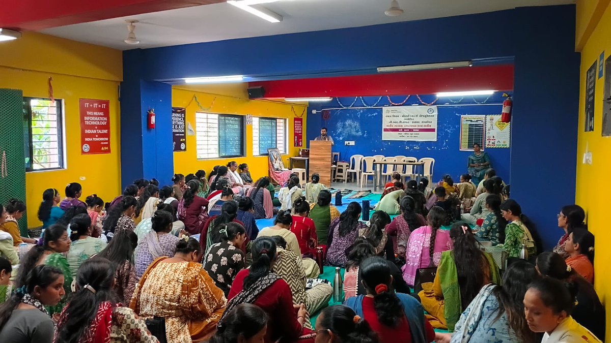 WcoMorbi's tweet photo. તા.૦૯-૧૦-૨૦૨૬ ના રોજ મોડેલ સ્કૂલ, હળવદ ખાતે માસિક સ્વચ્છતા વ્યવસ્થાપન (MHM) તાલીમનું આયોજન કરવામાં આવ્યું હતું આ તાલીમમાં હળવદ તાલુકાના શિક્ષકો તાલીમ મેળવવા માટે ઉપાસ્થિત રહ્યા હતા https://t.co/kQRlYs7sof