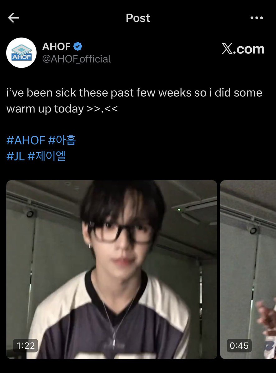 povhani's tweet photo. he's actually insane for posting 4 days in a row AND knowing he goes viral every single time.. okay, mr. viralism ✨

#AHOF #아홉
#JL #제이엘 https://t.co/Dq6x3XUwH9