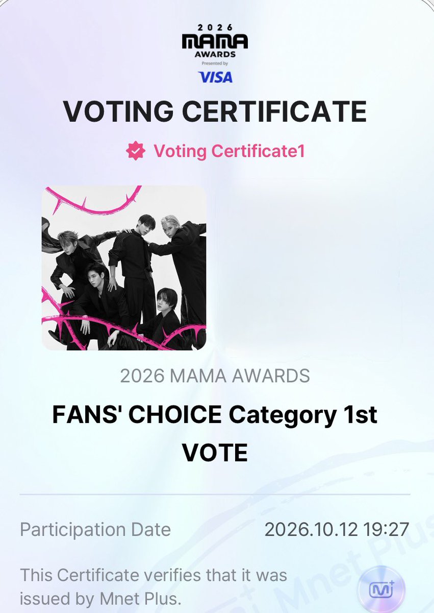 translatingTXT's tweet photo. visa fans’ choice is a fully fan voted daesang category and the voting for round 1 has just begun; let’s stay consistent since day one and not fumble the bag like last year 💪❤️‍🔥

https://t.co/4SAxqcz0Q1 https://t.co/Pq5vrzpW8v