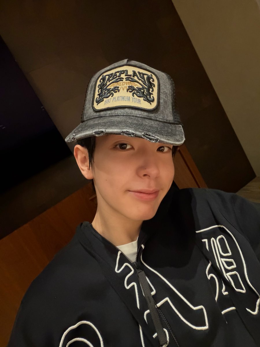 NEXZ_BBL's tweet photo. 🫧🦦261012 | 05:50 PM ( 🇯🇵 )

*📸*

Hehe, I changed my profile picture too~~
I'm eating
Abura soba for the first time in.a while ^_^
It was so delicious
I'm going crazy
🥹🥹
Since it's been a while 
It's really delicious!
What do you eat, Y/N? https://t.co/jNiTPJCORf