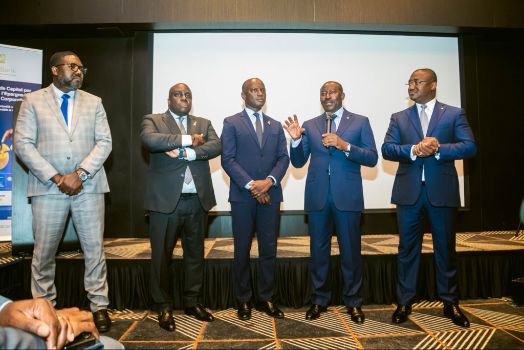 BGFIBOURSE2024's tweet photo. Investor Meeting | DOUALA

Après Yaoundé, cap sur Douala pour la deuxième étape des Investor Meetings du Groupe BGFIBank, tenue le 6 octobre au K-Hôtel, en présence de M. Henri-Claude OYIMA, Président-Directeur Général du Groupe.

Une nouvelle rencontre marquée par des échanges constructifs et un vif intérêt des investisseurs pour la deuxième phase de l’augmentation de capital par appel public à l’épargne de BGFI Holding Corporation.

Retour en images.

#BGFIBourse #BGFIBank #BGFIHoldingCorporation #InvestorMeetings #Douala