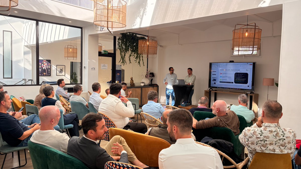 flexnetwork's tweet photo. [𝗙𝗹𝗲𝘅𝗖𝗼𝗻𝗻𝗲𝗰𝘁’𝟮𝟲]: 𝗥𝗲𝗻𝗱𝗲𝘇-𝘃𝗼𝘂𝘀 𝗮𝗻𝗻𝘂𝗲𝗹 𝗽𝗮𝗿𝘁𝗲𝗻𝗮𝗶𝗿𝗲𝘀
Une journée, 5 ateliers, des échanges et une soirée qui s’est prolongée tard 
Quel plaisir de réunir nos #partenaires venus de toute la France à l’occasion de notre rendez-vous annuel https://t.co/YxXKH78Ete