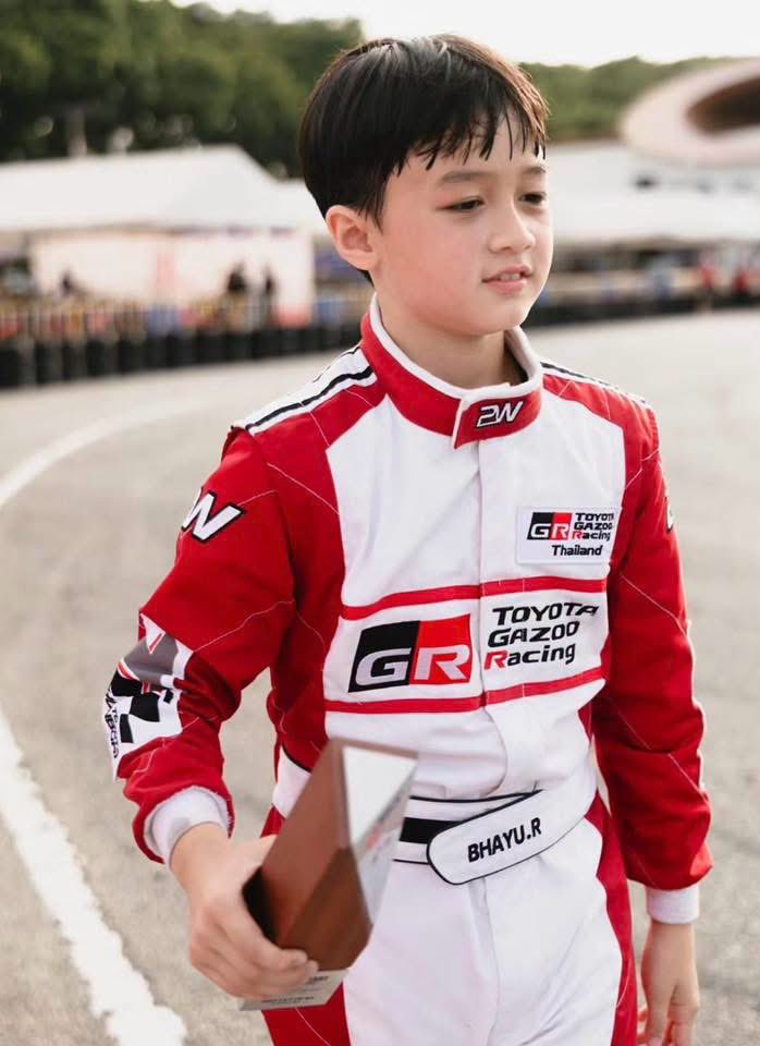 kkszxcv's tweet photo. หนทางสู่ F1 ของพี่พายุ ผลตรวจเครื่องยนต์ผ่านถูกต้องทุกขั้นตอน  เก่งมากๆๆๆๆ 👏👏 https://t.co/gEUG1VAIVD