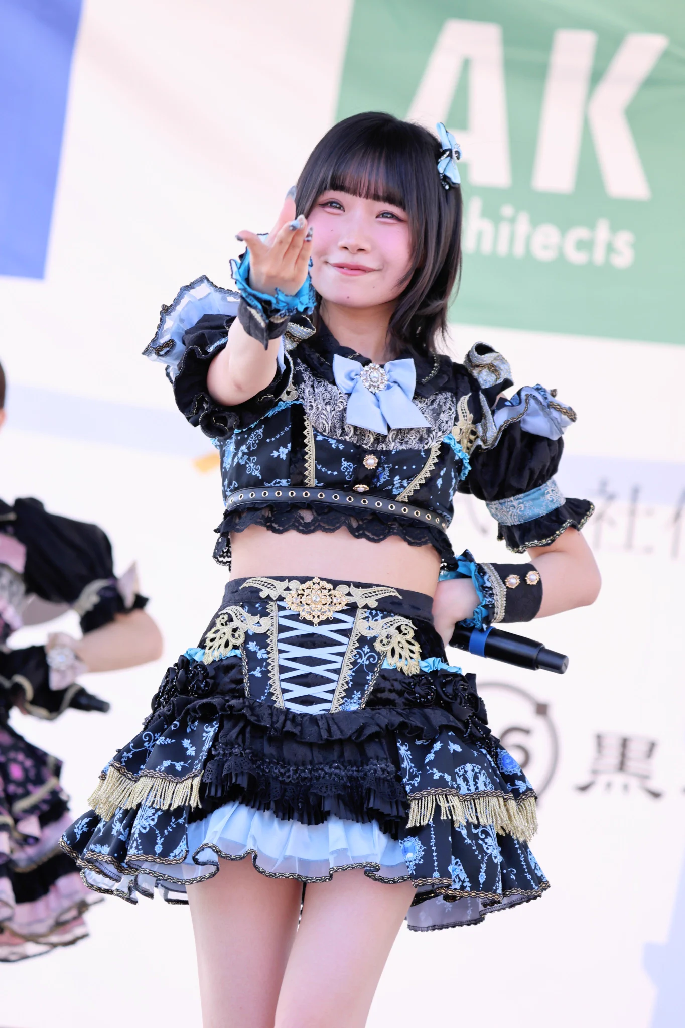 再公開/ 特大水色 幽霊庭園 青い水晶クラスター ハート型 母岩付き 虹入り ヤマダ・ヒトリ・ボッチ📸 on X: 