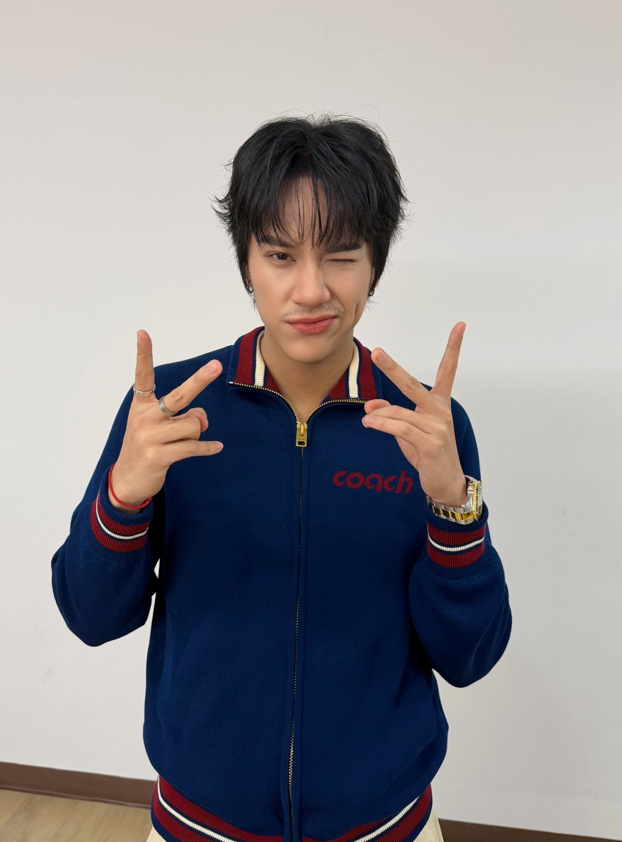 GmmtvShop's tweet photo. นนน และ Nilknhake ขอบคุณทุกคนที่มาร่วมกิจกรรม Fan Sign ในงาน GMMTV FANIVAL 2026 : Happy Family นะครับผม

@mynameisnanon @NILKNHAKE_

#GMMTVFANIVAL2026HappyFamilyxNanon
#GMMTV https://t.co/somFCmKFuZ