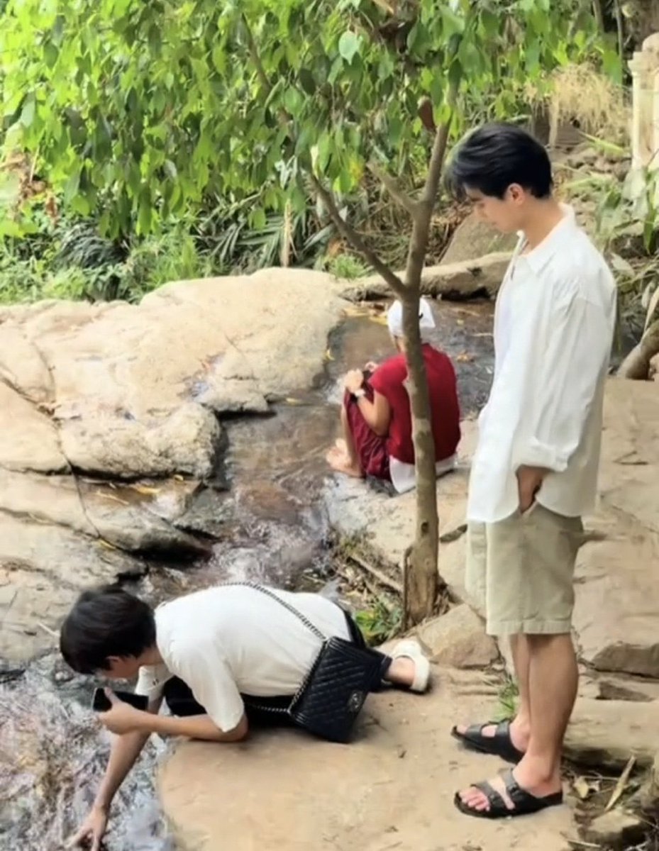 darksideangel88's tweet photo. ละเก่งหะริดฮีไม่เคยละสายตาจากน้องจริงๆอ่ะ ไม่ต้องกลัวชีตกน้ำเลย ดื้อซนได้ปกติเดี๋ยวพี่หาวิธีรับมือเองของจริง https://t.co/lghpmNkQUj