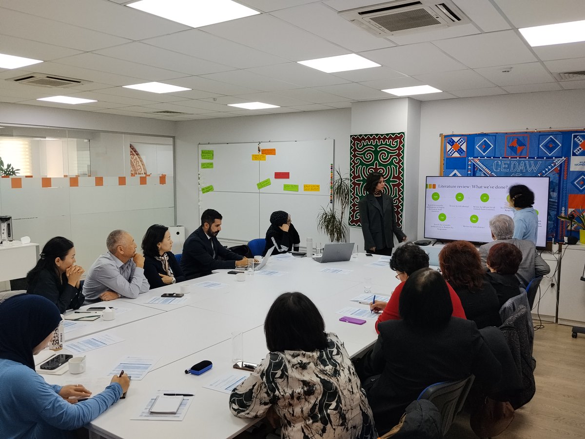 FAOKyrgyzstan's tweet photo. 🌾 Reliable food composition data are essential for healthier diets and stronger nutrition policies. 

🇰🇬 In Kyrgyzstan, @FAO and national partners are building technical capacities to develop national food systems-based dietary guidelines using the FAO/INFOODS methodology. https://t.co/gMT5fVKlhO