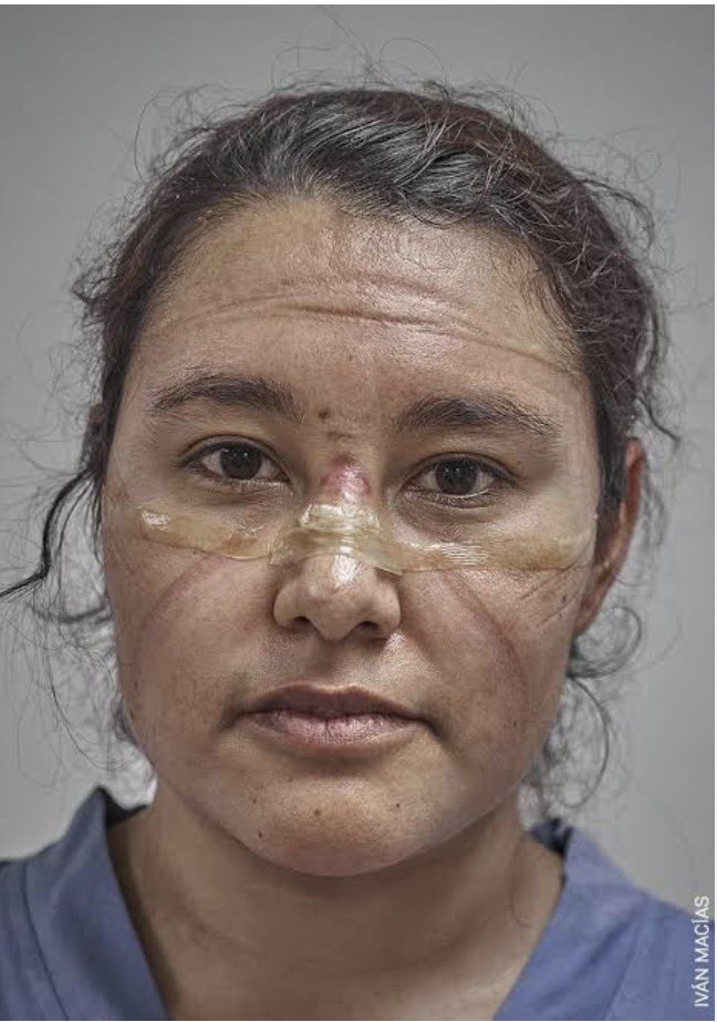 YoSoyLaTellez's tweet photo. Si como sociedad olvidamos que el personal de #salud del IMSS y el ISSTE fueron nuestros #héroes en la pandemia y hoy los dejamos solos, somos nosotros los que no valemos madre.
Ya dije.
#YoConElImss
#MorenaDestruyendoAMéxico https://t.co/f2VuzqUzVO
