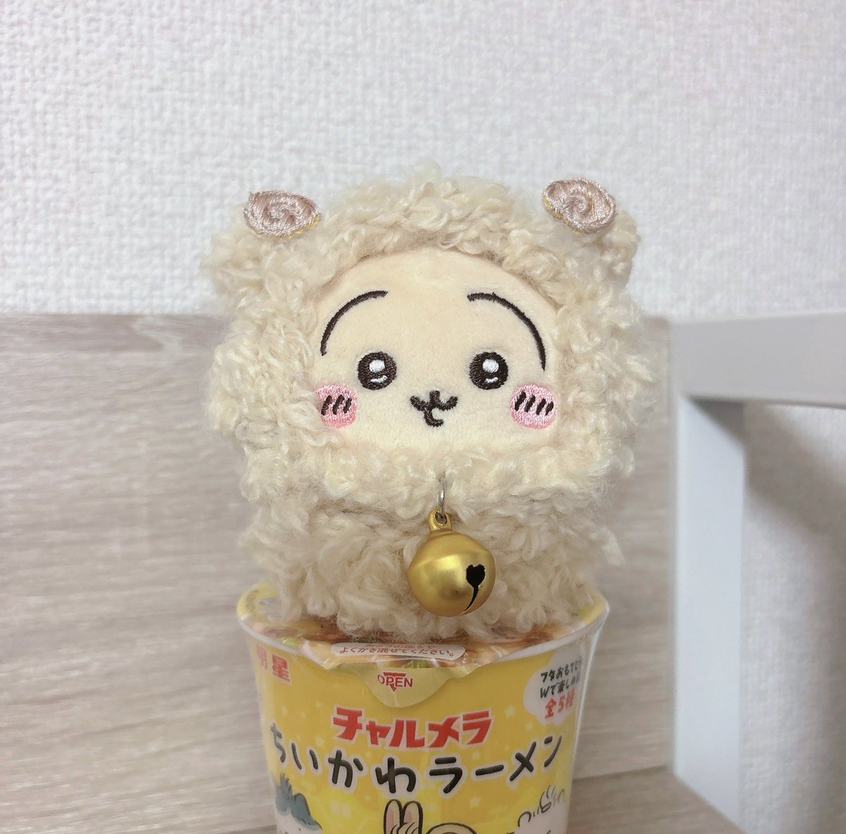 ununosuma's tweet photo. 編み物初心者ですが羊うさぎを作ってみました〜🧶🪡
まるまるしててかわいい🥹

毛糸等はたね(@ chii_roro)さんを参考にさせていただいてます！！
 #ちいかわ https://t.co/VEu9OyXujz