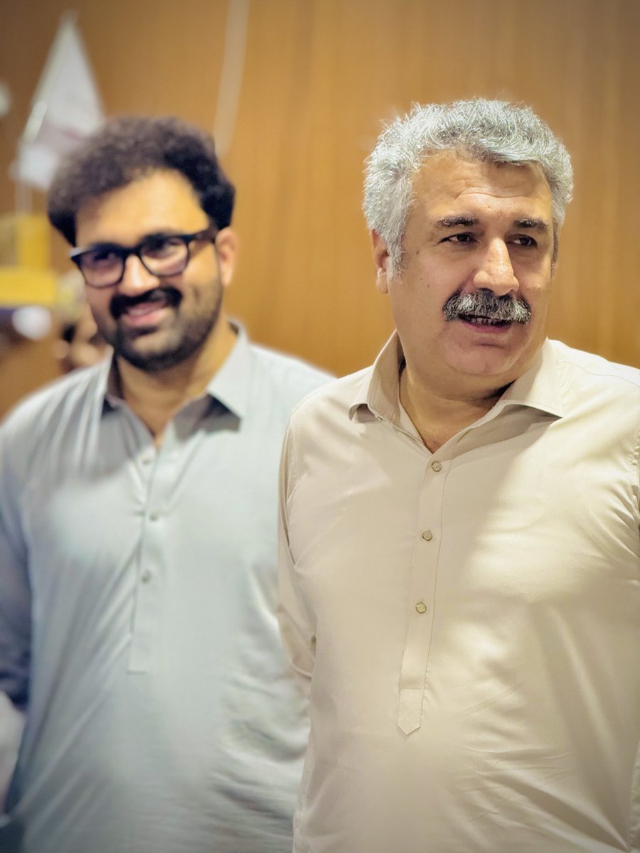 HamiPPPkhan's tweet photo. Pic’s Of The Day …. ♥️
@SyedAghaPPP 
@ShahpasandSyed https://t.co/eZnwIykUM9