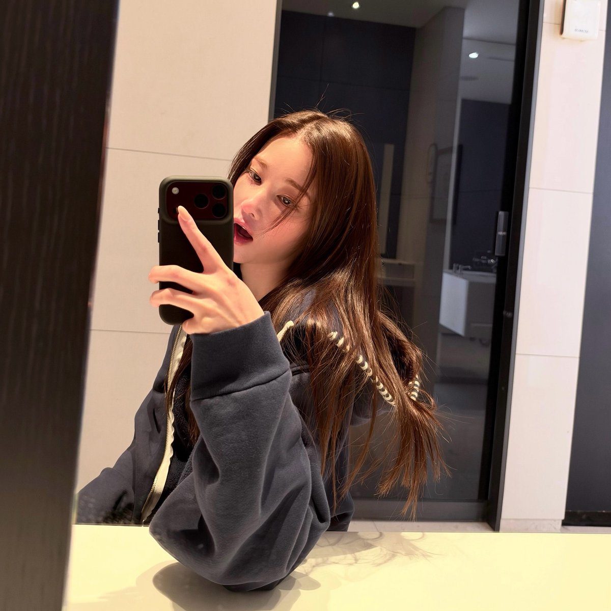 Pin940705's tweet photo. 여자력미쳤다🫠 https://t.co/yMI3duwwxg