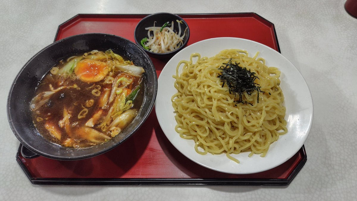 lermenist's tweet photo. 今宵のデ部活は、たまも亭@岩槻にて
うま煮つけ麺Bセットを
製麺所が経営している地元に根付いた創業30年以上の老舗
定食類も豊富だし、自宅の徒歩圏内にあったら嬉しい優良店 https://t.co/lA3RFacAIJ