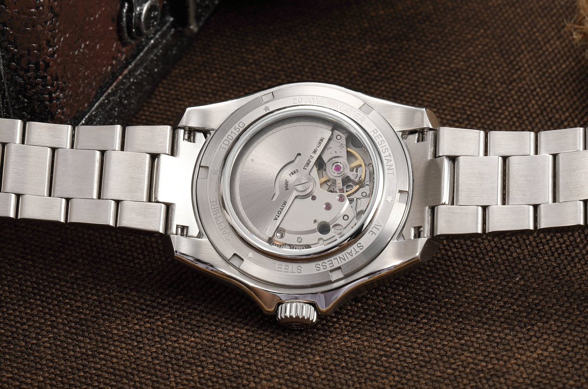 Kimyang1984's tweet photo. TOPHILL TD015G 41mm Miyota 8215 Men Diving Watch 200M Luminous Classic Luxury Ceramic Bezel Sapphire 3H Date Transparent Back #tophill #tophillwatch #tophillwatches https://t.co/eqjvF7aFAw