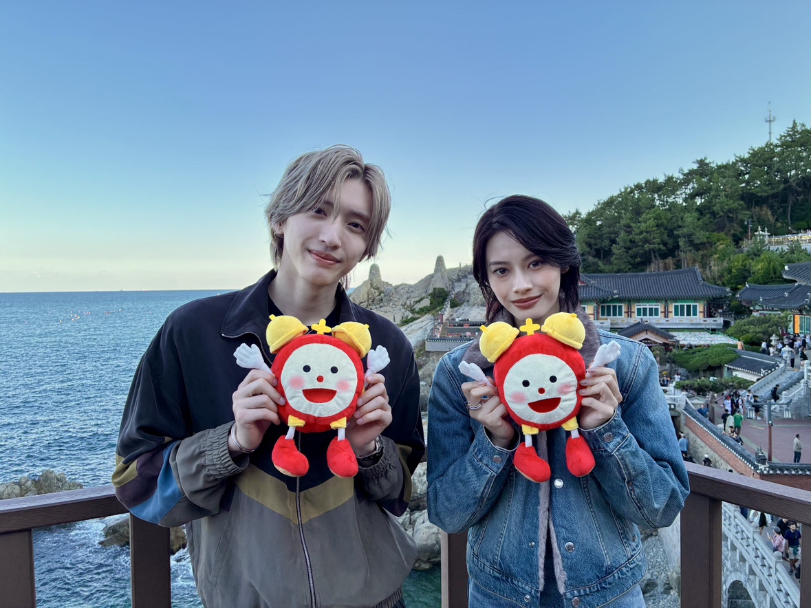 cx_mezamashi's tweet photo. あす13日(火) めざましテレビ エンタメPick Up☝️
釜山国際映画祭の公式上映に映画「うるわしの宵の月」に出演する道枝駿佑(なにわ男子)さんと安斉星来さんが登場🎤✌️

覚えた韓国語トーク、行きたい場所を聞いたよ💖😊

☆内容変更の際はご了承下さい https://t.co/vxaukiX2Rx