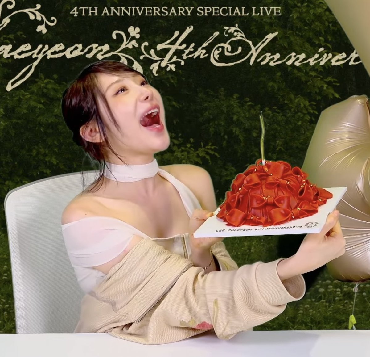 gitging0111's tweet photo. 4주년 축하해 공주야🤍 https://t.co/JnJSrv8gio