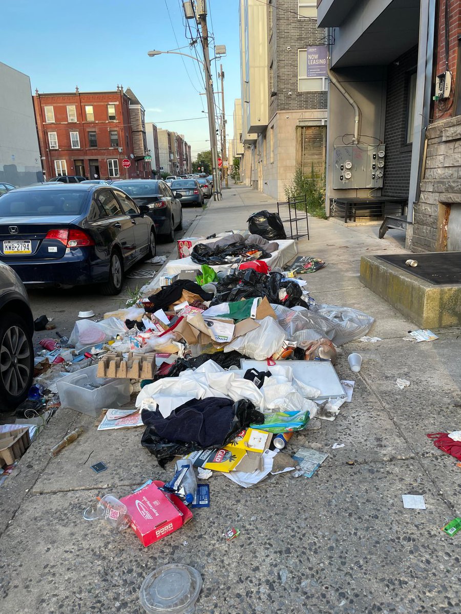 VEER_sonwa's tweet photo. USA is Beautifoool saar 🤮🤮
USA is Superpower Saar 👎👎🤮🤮 https://t.co/83gj20V2BR