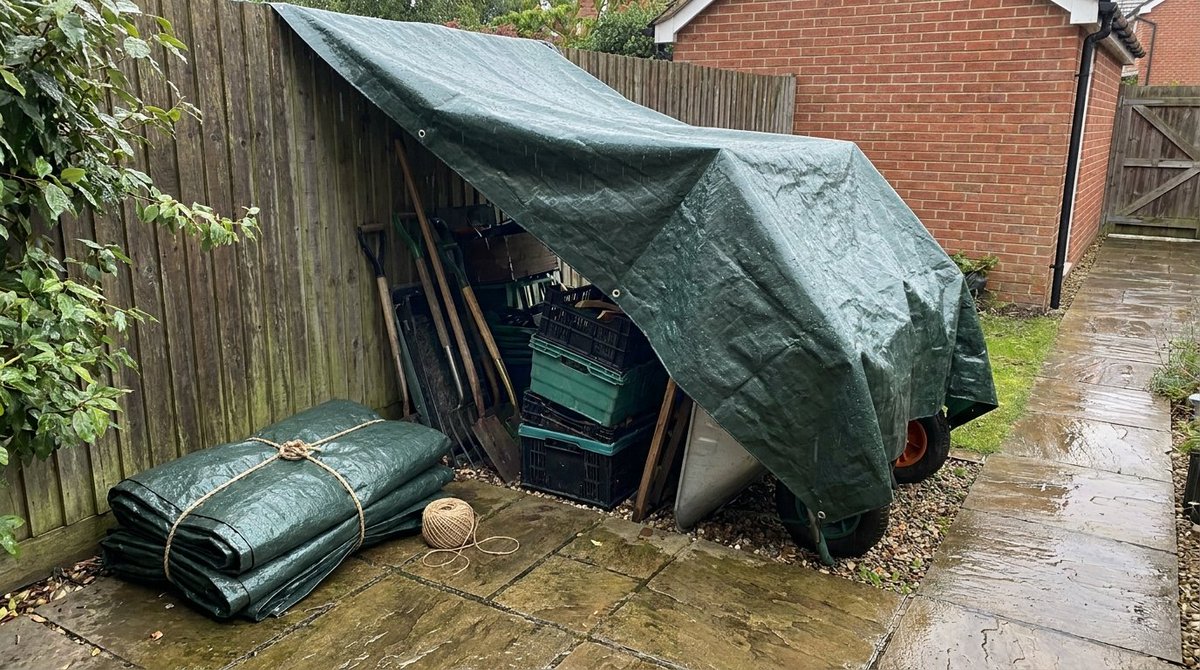 uktarps2's tweet photo. Protect your garden, tools, and outdoor essentials from harsh weather with durable, high-quality tarpaulin covers.
Read This: https://t.co/Xv60n83QuK
#Tarpaulin #GardenCare #OutdoorProtection #HeavyDuty #HomeImprovement #Garden #Tarpsuk #Greentarps #Greentarpaulin #London #UK https://t.co/YoxG0BotvH