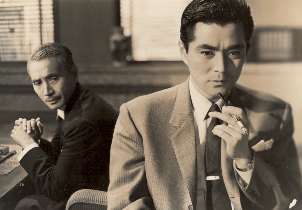 MasayukiMoriArc's tweet photo. 今年は映画公開からちょうど70年。1956年の日活作品「風船」のご紹介です。

森雅之演じる成功した実業家・村上春樹（偶然ですが、役名）の一家に起きた、息子の女性関係のもつれ。その波紋が、東京と京都、二つの街で暮らす人々の人生を静かに動かしていきます。

手を離れてふわふわ浮かぶ風船のように、変わりゆく世相の中で揺れる人の心を、丁寧に描いた人間ドラマ。原作は大佛次郎、監督は川島雄三です。

森雅之を中心に、芦川いづみ、三橋達也、北原三枝、新珠三千代ほか、豪華な顔ぶれがそろいました。

村上春樹が人生を見つめ直す舞台は、京都。

実はこの京都は、森雅之自身が京都大学で学んだゆかりの地でもありました。学生の頃は、暇を見つけては寺院仏閣を巡っていたそうです。