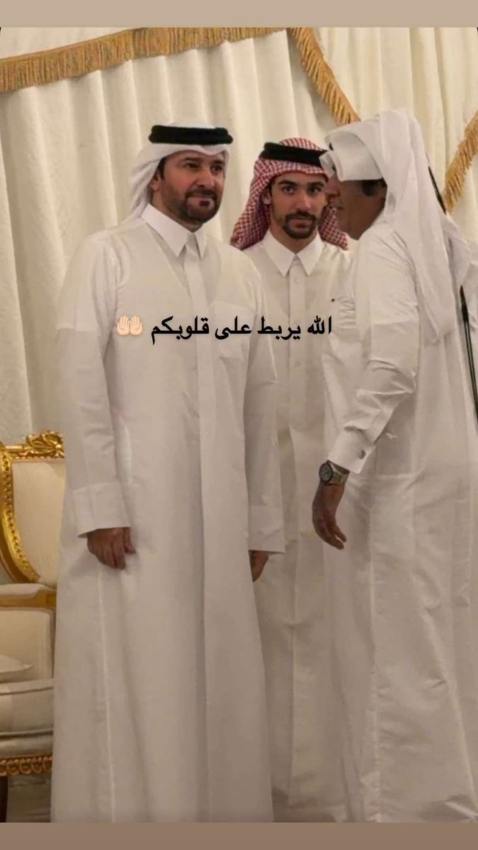 AhlamAlShamsi's tweet photo. الله يجبركم جبرا تتعجب منه السموات والأرض 
اللهم . آمين 🤲🏻 https://t.co/Iiu5qNdSIT