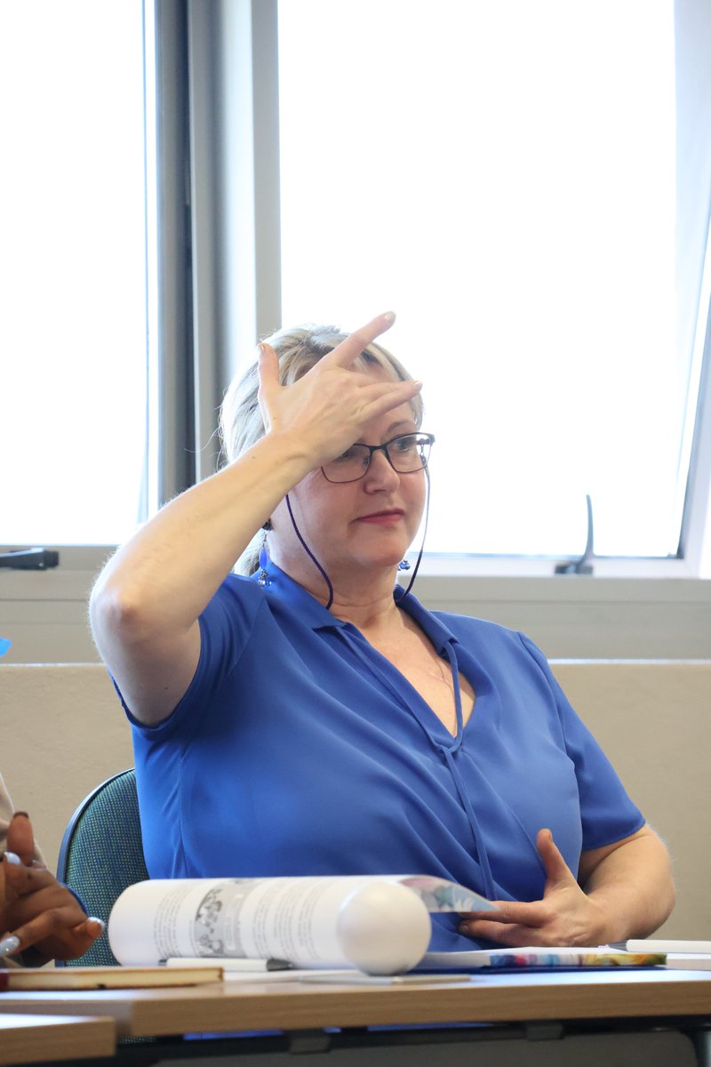 witsplus's tweet photo. Learning a new language opens the door to greater understanding, inclusion, and connection.

Wits Plus was proud to host the SASL Beginner course for the Gauteng Department of Human Settlements, providing a space for participants to build foundational SASL skills. https://t.co/9PT2YF3TLW