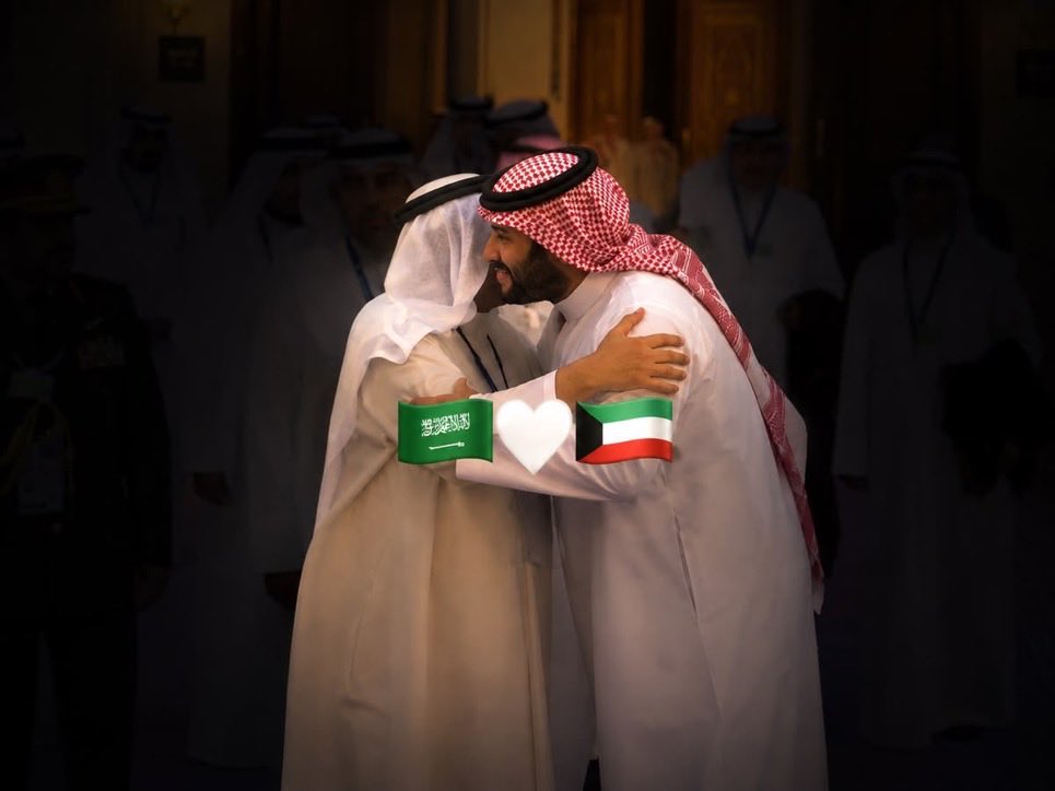 vaaxqz4's tweet photo. روحي وما ملكت يداي فداهُ
وطني الحبيب وهل أحب سواهُ🇰🇼🇸🇦 https://t.co/9t23SKBVAu