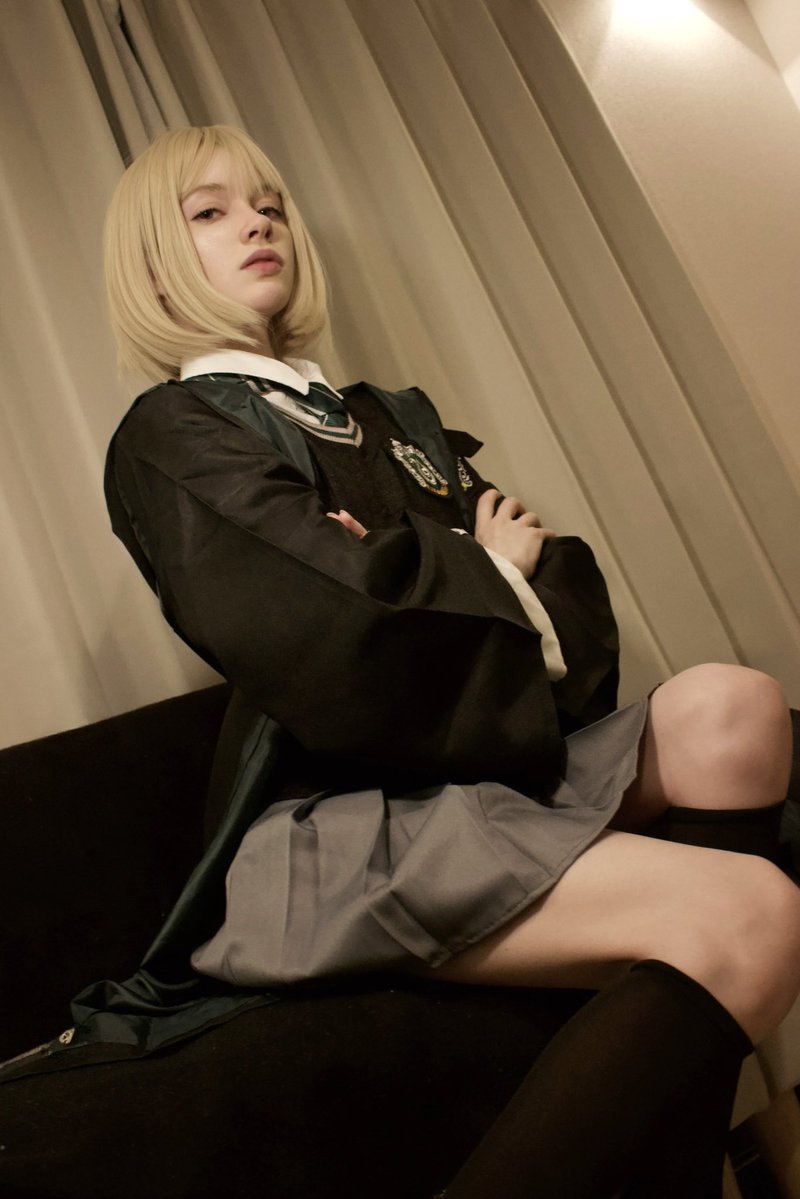 AngelHolecka's tweet photo. ボブ女体化マルフォイ #malfoid https://t.co/Nt4xHNxJFW