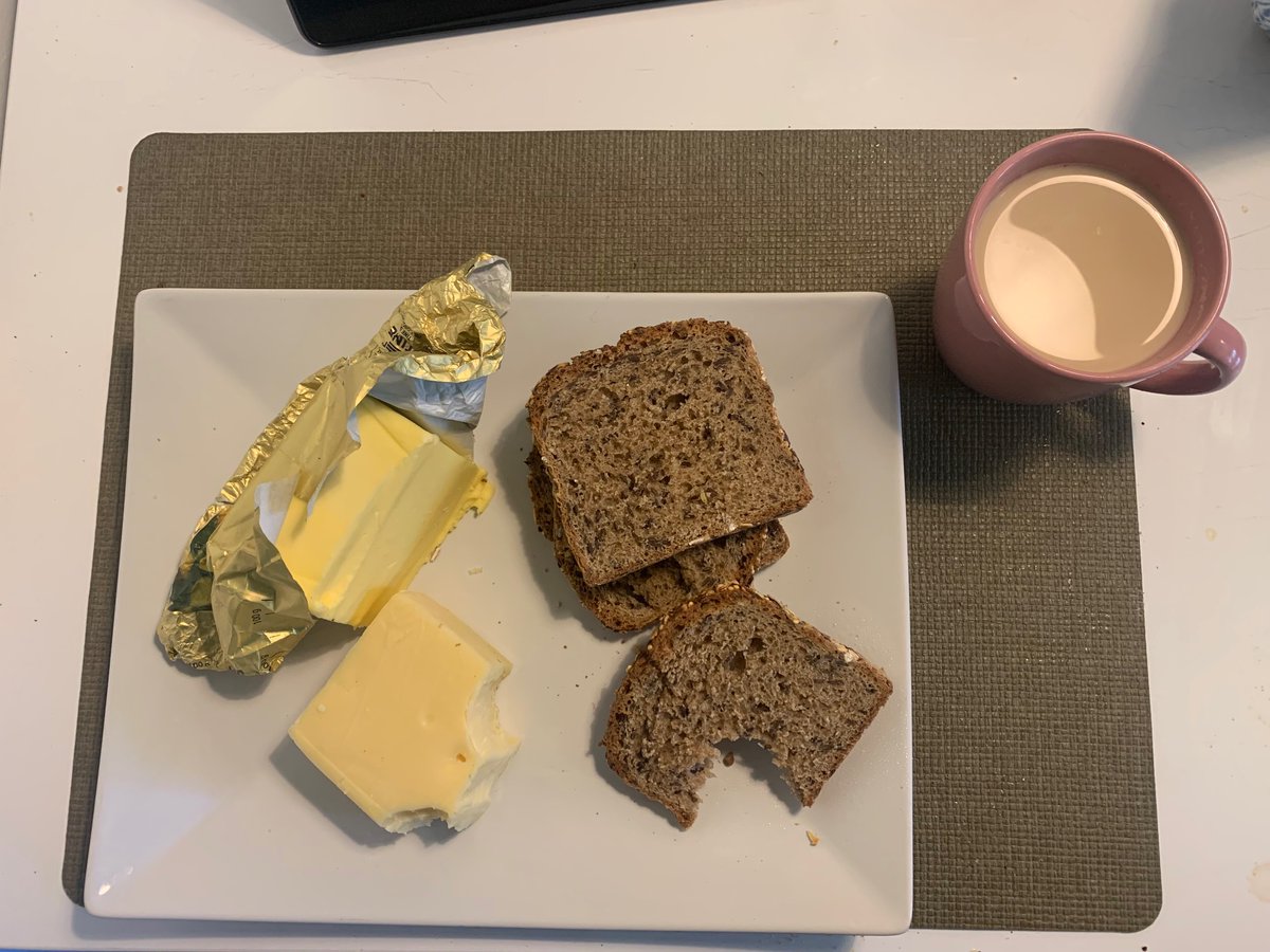 9tensai's tweet photo. peak lunch 🧑🏼‍🍳 #cheffinahhnig https://t.co/8j74VNKHCp