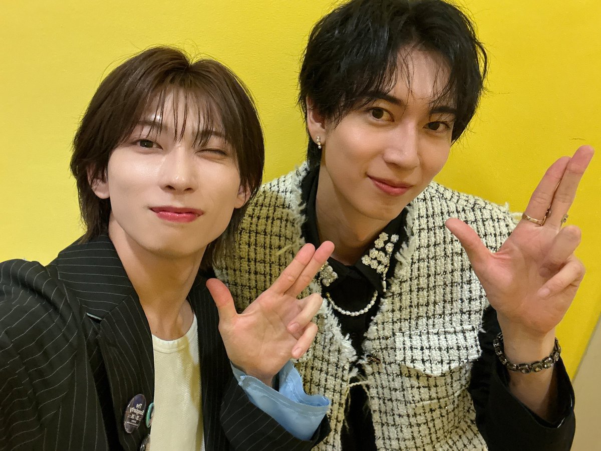 yuga_iwasaki's tweet photo. 今日は有紘のバースデーイベント、
太陽さんの芸能活動25周年イベントにゲストで登壇させて頂きました！

最高に楽しくて元気を沢山もらえた1日でした！
有紘には久しぶりに会えたし、太陽さんとはまた距離が縮まって色んなお話しもできて本当によかったです！！

元気貰えたので明日のフットサル頑張るぞ⚽️