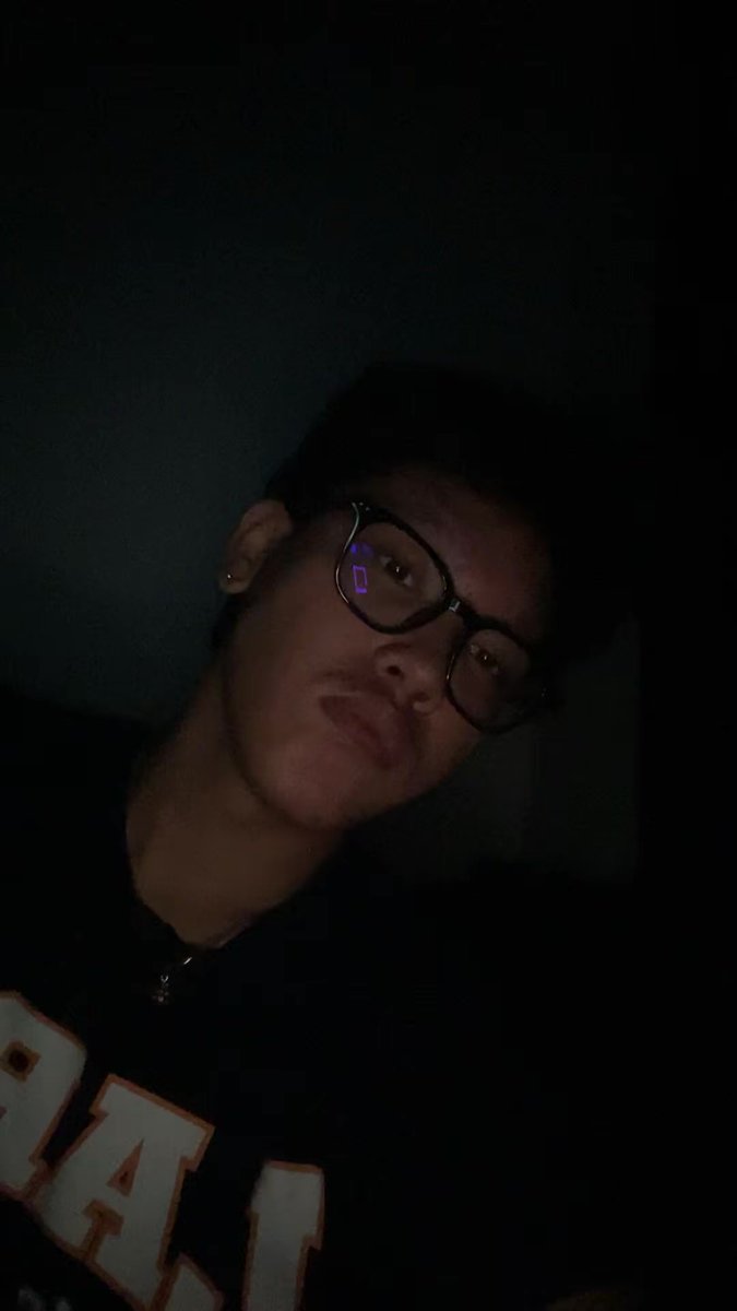 mhesaao's tweet photo. just here for a little attention, nothing serious.
 😴🫩 https://t.co/h1g1zgGZGd