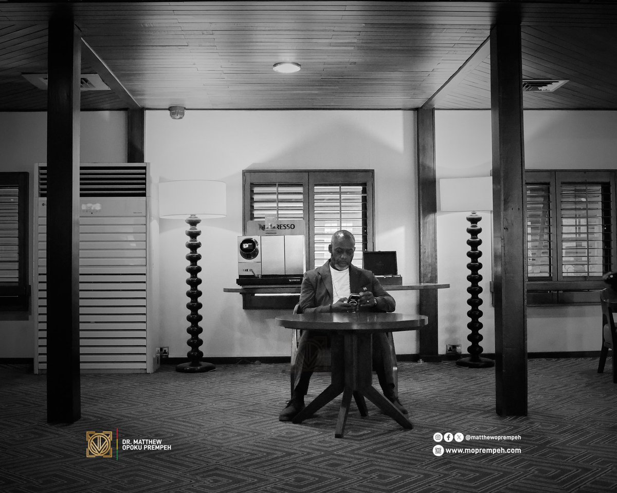 MatthewOPrempeh's tweet photo. “Leadership is measured not by the promises that are made, but by the ability to translate them into results.”
— Dr. Matthew Opoku Prempeh
#LeadershipInAction #WithOurOwnHands #ItIsPossible #ObiaaNsaWoMu #MOP https://t.co/rsu4eX26Dk