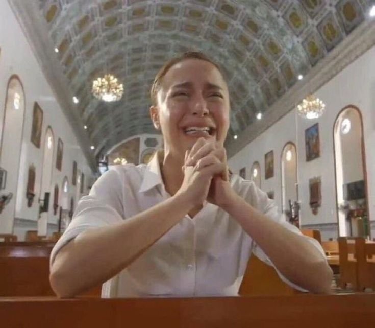 sofisiophao's tweet photo. Need ko na mangumpisal https://t.co/zIPuBSzJv5