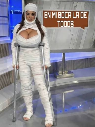 joserodrig7a's tweet photo. @SarahPerezSanta Con esa cara de muñeca hinchable que tienes yo no llamaría friki a nadie. https://t.co/tPHjtkfUsJ