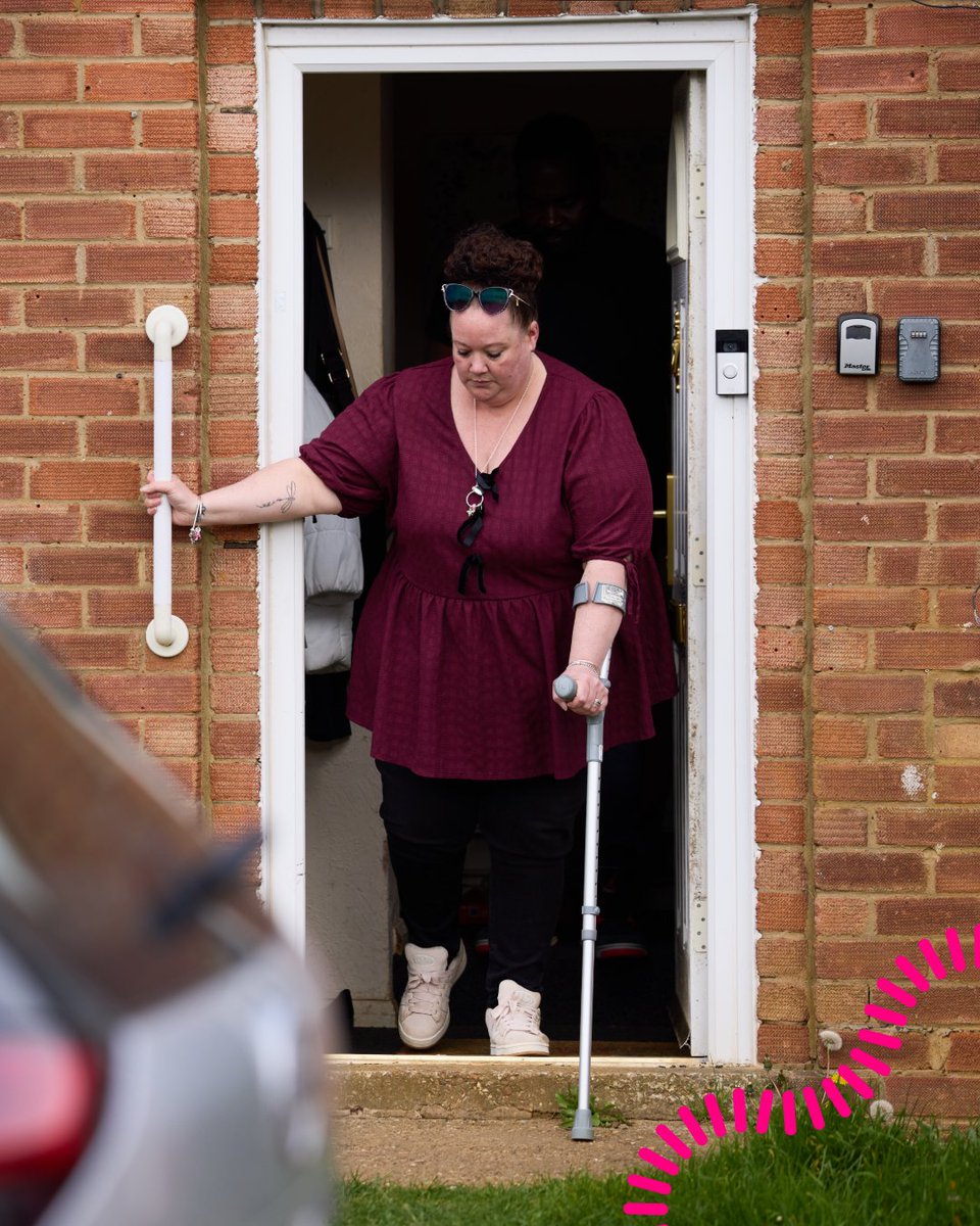 Motability's tweet photo. “Two years ago, I broke my tibia which left me with osteoarthritis in my knee. It completely changed my ability to get about."

Today is #WorldArthritisDay - Steph shares how her condition impacts how she travels.

You can read more about her story here:
https://t.co/WEnz622jVX https://t.co/aGPD6h09W3