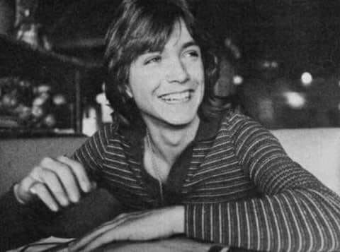 Jess22bsb's tweet photo. Us currently. 🤗💕💕💕💕 #DavidCassidy #dailydavidpics #welove https://t.co/Jhu1vKvePi