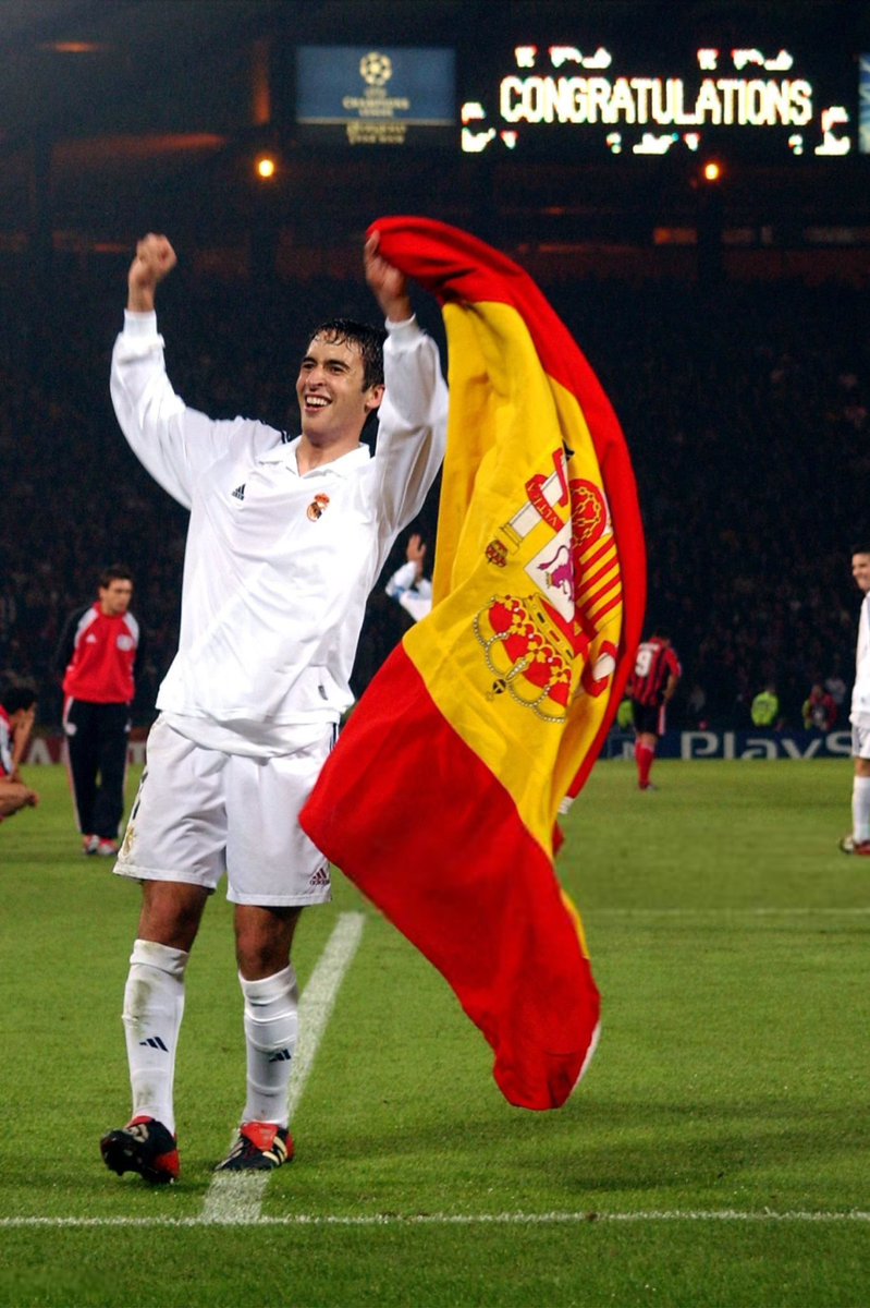AlexGomezRM's tweet photo. Al fin la publicación que los madridistas llevábamos esperando muchos años en este día. Honor. https://t.co/oa1gCh10zc
