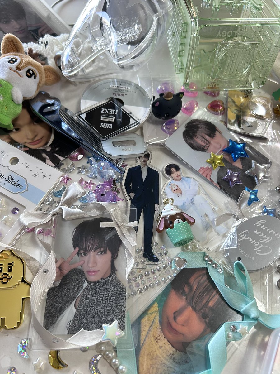 rqboy0's tweet photo. この間リア友とオタ活したときの⸜❤︎⸝‍
ペンラデコまだ考え中〜( т т )

 #nctwish好きな人と繋がりたい   #ウィシズニさんと繋がりたい  #ウィシズニと繋がりたい  #NCTWISH https://t.co/KRa15M0TQa