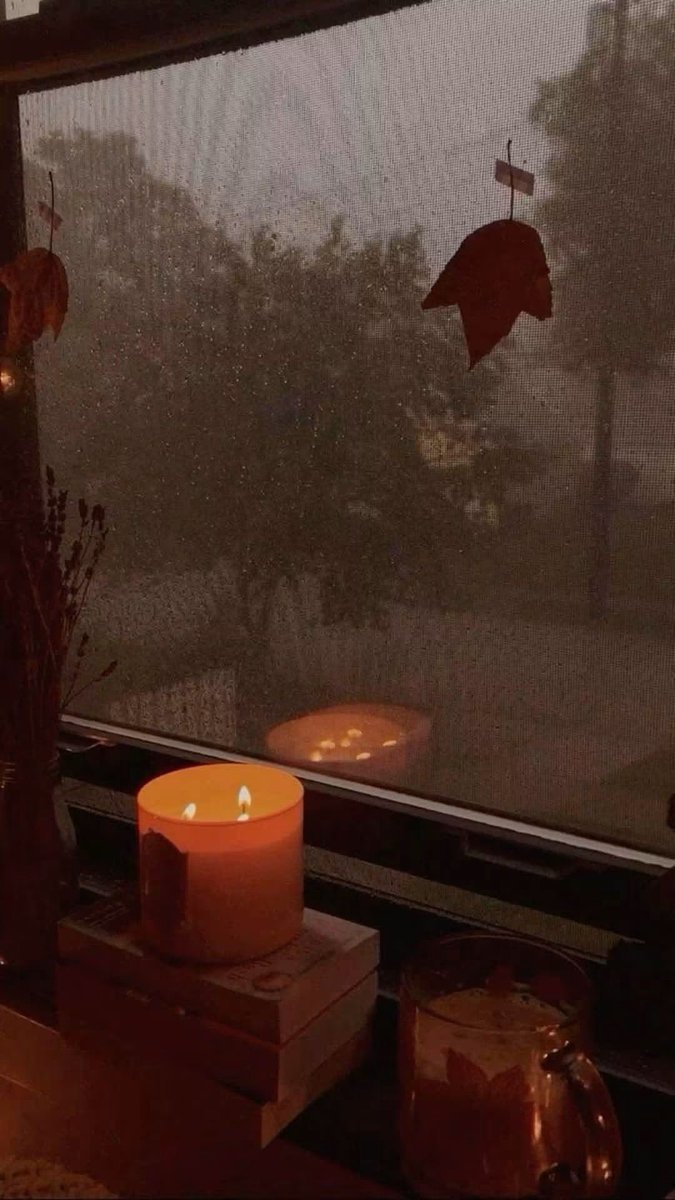 thespookygirll's tweet photo. October state of mind https://t.co/j9EcW9lrRi