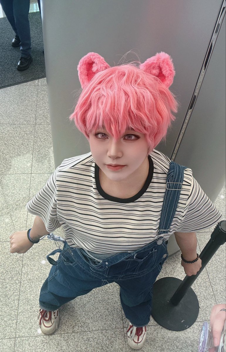 Myoun_cs's tweet photo. 🐹🎂

보정의악마등장
내얼굴지분0.1% https://t.co/F2DazS7bgS