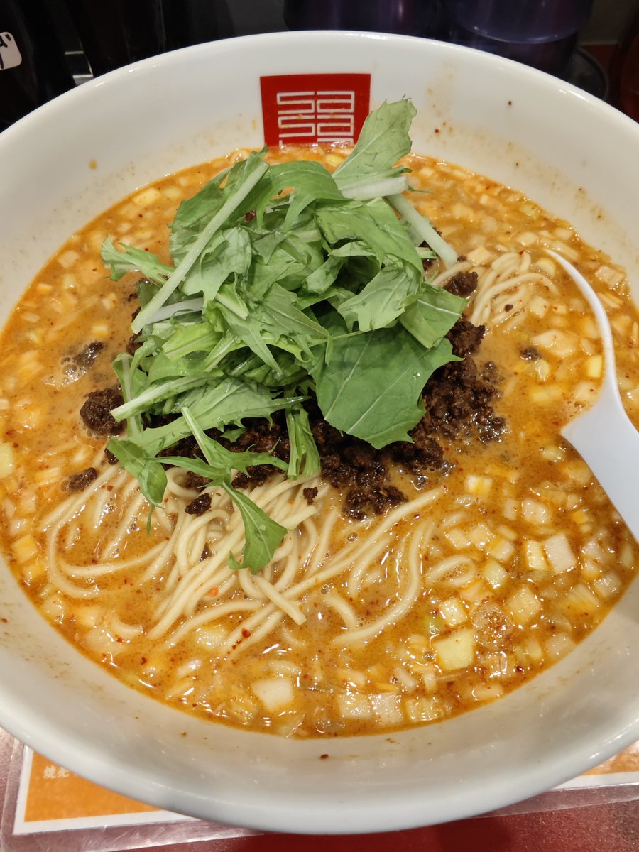 ajiware_osaka's tweet photo. ラーメン屋に必要なのは、チャーシューより優しさだった。

京橋ササラの担々麺を食べに来たのに、心を掴まれたんは紅生姜たまご丼。

濃厚なラーメンを中和する優しさ。チャーシュー丼の胃袋への集団攻撃とは大違い。

人間関係も、肉で殴るより優しさやな。 https://t.co/uUUAAd1XbI