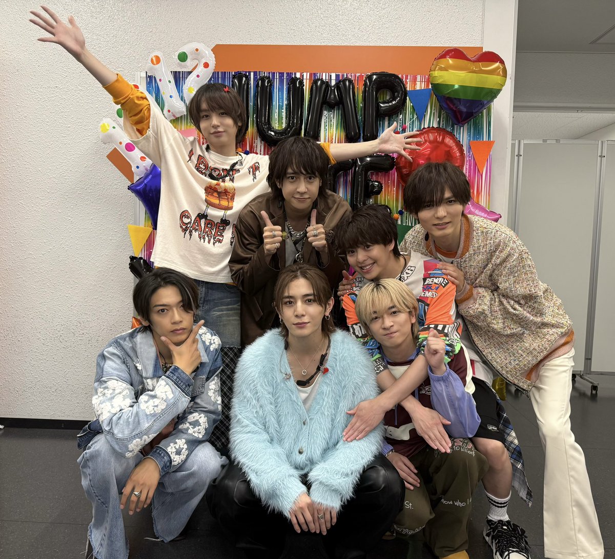JUMP_Storm's tweet photo. *＼🎉 JUMPdate! 最終日 🎉／*

9年ぶりの横アリ、
3日間ありがとうございました🐜

ここからはアルバム、
ツアーと楽しみがたっくさん！

JUMPと夢の冬を過ごしましょう❄️

#JUMPdate
#HeySɑyJUMP https://t.co/0lBWaiagll