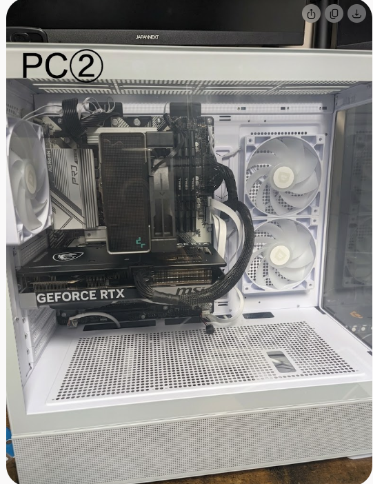 autedev_com's tweet photo. 私の地元のLLM稼働環境です。
PC①
　GPU 5070ti 1個、5060ti 16G 4個
　メモリ DDR5 6400 96G
　CPU i9-14900KF
PC②
　GPU 5070 1個、V100 1個（到着まち）
　メモリ DDR4-3200 128G
　CPU i5-14400F
PC？③
　M6 Macmin最小構成（メモリ16G、SSD256G） https://t.co/JuG2wpb1o3
